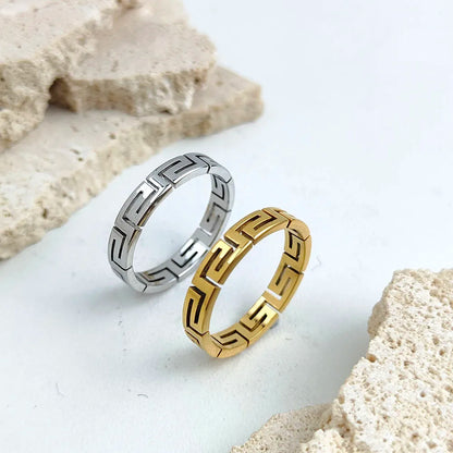 MAZE Ring